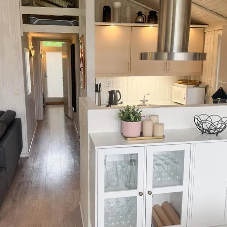 10 Person In Humble-by Traum Nordenbro Vesteregn